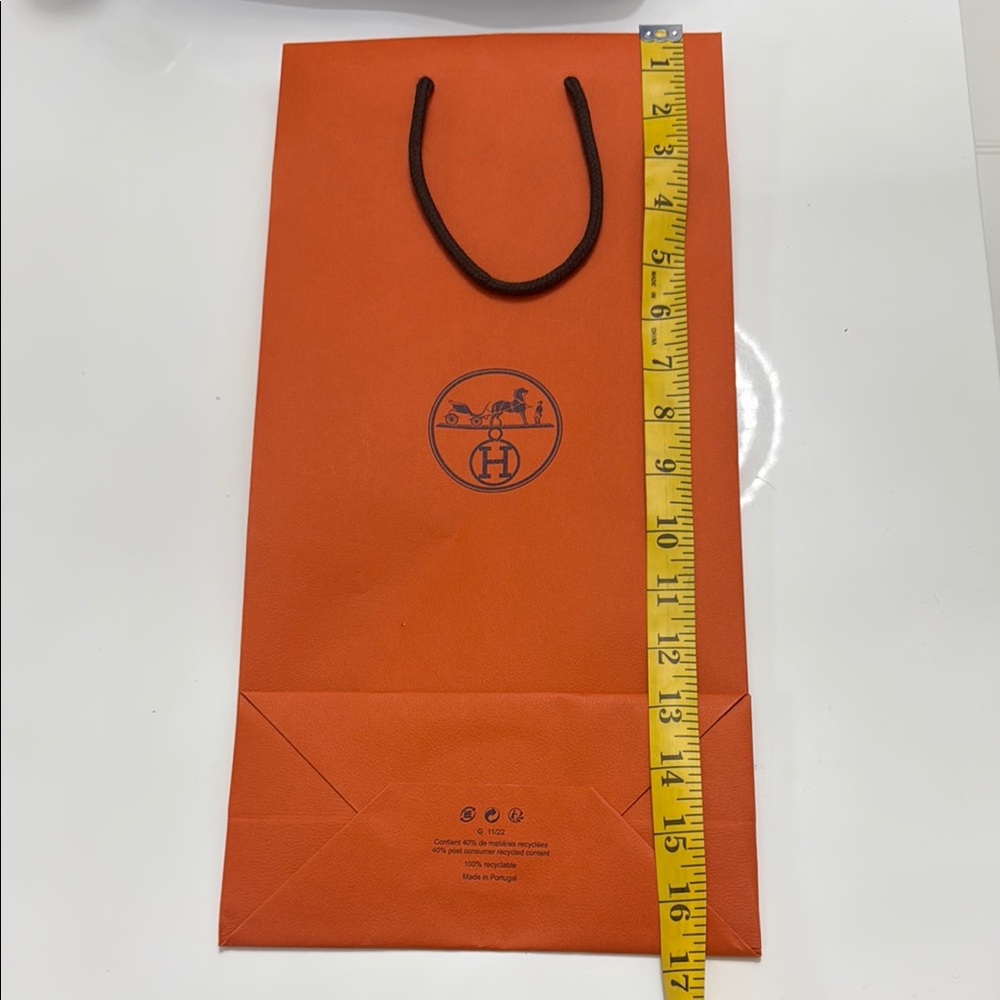 Orange Shopping Bag Hermes size 8 x 16 “ (0819)